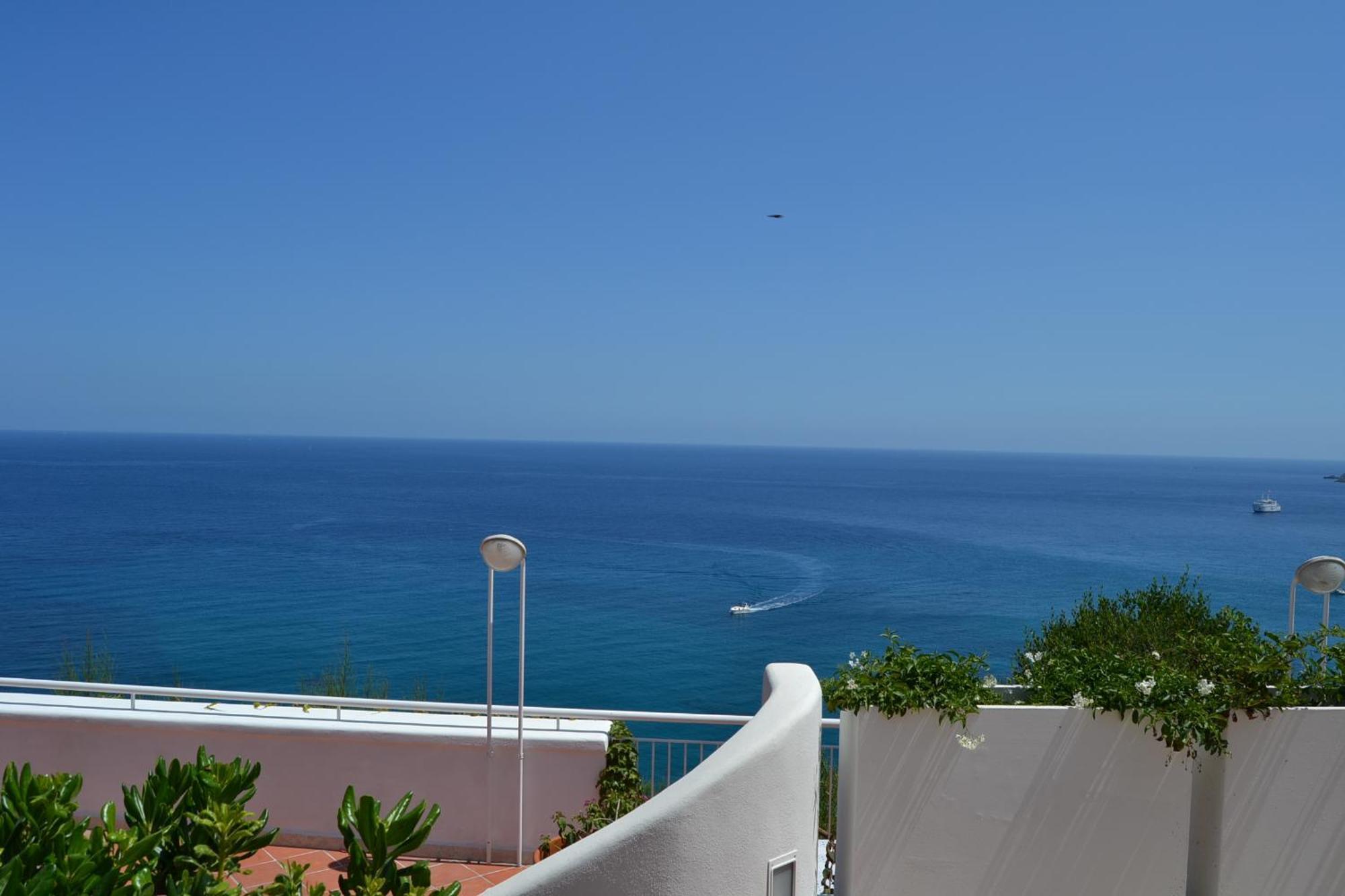 Appartamento Maridea - Mare Chiaro Ponza Esterno foto